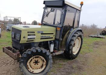 Ciągnik sadowniczy Hurliman 4x4 z kabiną, pełzaki, walek zależny 1000obr