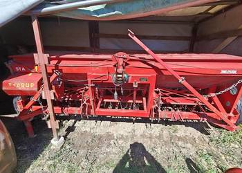 Siewnik Taarup 3m z zagarniaczami