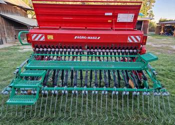 Siewnik zbożowy Agro Masz SR-300. Od rolnika 1 wł.Super stan 2021r.