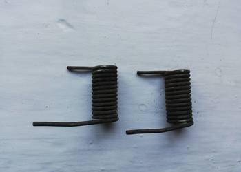 Sprężynki bagażnika