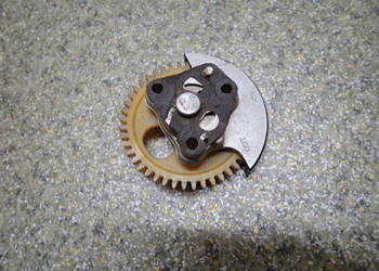 POMPA OLEJU TRYB ZĘBATKA YAMAHA SR 125 84-93R