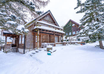 Gotowy biznes - 6 apartamentów 2 domy z widokiem na jezioro