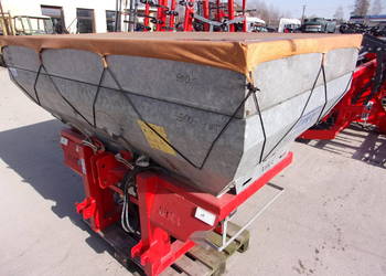 Rozsiewacz dwutarczowy ocynkowany ABRA  MAXI 1200l w Rad-Masz Opoczno