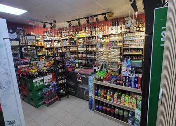 Odstąpię sprzedam sklep monopolowy