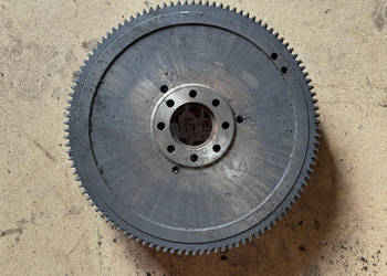 Deutz TD2011 D2011 D2011L04W Koło Zamachowe 04104106
