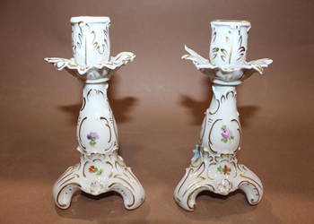 Para porcelanowych świeczników Dresden nr 160