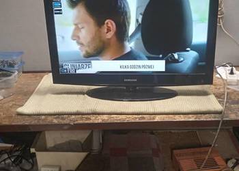 Sprzedam telewizor Samsung 32 cale LCD