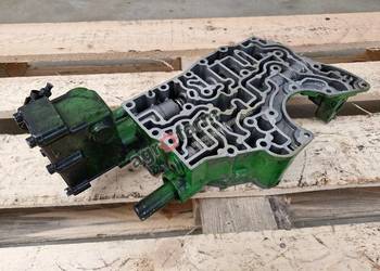 Obudowa John Deere 6120, 6320, 6400