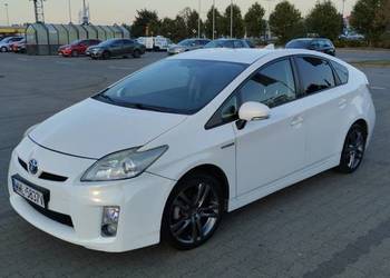 Toyota Prius 3 1.8 + LPG