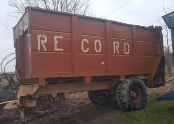 Przyczepa (rozrzutnik) do kukurydzy trawy Record