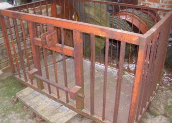 Skrzynia transportowa na TUZ do ciągnika