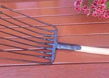 Polskie Widły oprawne, z trzonkiem, gable do ziemniaków 24 cm