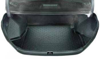 TOYOTA Corolla Mata bagaznika czarna guma PZ434-E3303-PJ OE