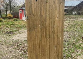 Wychodek, kibel, kibelek, WC, sławojka, toaleta drewniana, toi-toi.