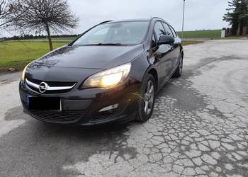 Opel Astra J (2010 - 2019) 1.6 1,6 tdci 136 km 2 kpl. kół aluminium 17"