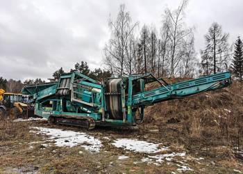Przesiewacz wibracyjny Powerscreen Warrior 1400 Wstępny mobilny 1800