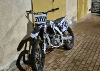 Sprzedam lub zamienię za jakies 2t