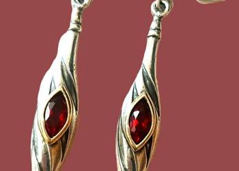 Srebrne kolczyki- kamień w zlotej oprawie