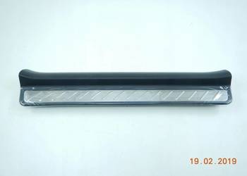 LISTWA PROGOWA WEWNĘTRZNA MAZDA 3 03-07 / BP4KV1370F02