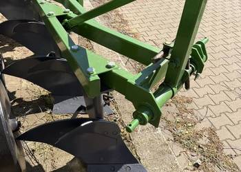 Nowy pług Atlas podwyższany zrywalny 4 skibowy DEMAROL