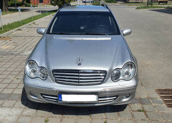 Mercedes C-Klasa 270 CDI Kombi 2005 rok, BDB Szwajcaria