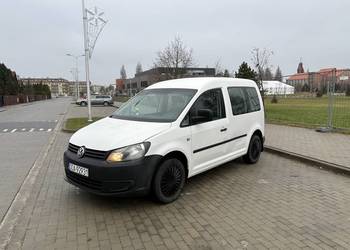 Volkswagen Caddy 1.6tdi 5-cio osobowy rok 2010 zarejestrowany klima okazja