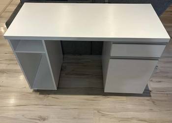 Biurko białe z lakierowanym frontem