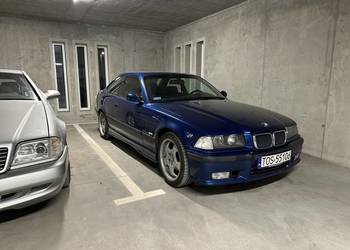 Bmw e36 318is m paket avus blau