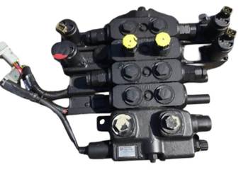 JCB 400/X2698 4-sekcyjny rozdzielacz hydrauliczny do JCB