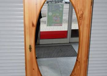 szafa z drewna sosnowego z lustrem - jak nowa