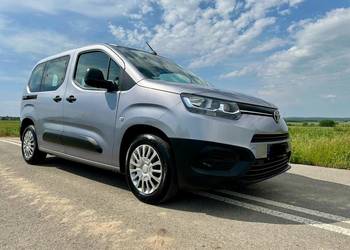 Toyota Proace 1,5 diesel salon Polska stan BDB