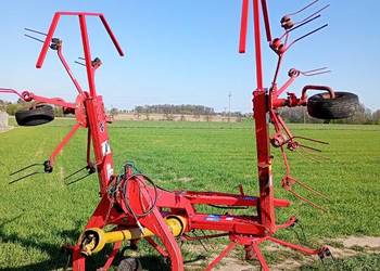 Fella 520 Przetrząsarka przegrabiarka do siana hydrauliczne składana claas