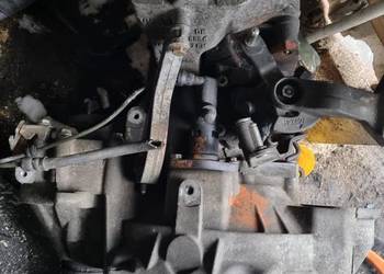 skrzynia biegów 1.9 tdi 5-biegów JCR golf V a3 8p octavia II jetta