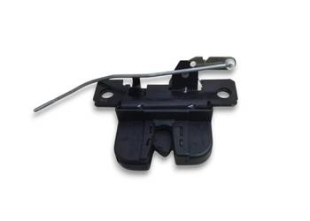 ZAMEK KLAPY BAGAŻNIKA VW PASSAT B5 FL KOMBI 3B9827505C