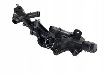 Dacia Logan II Renault Clio IV Captur 0.9 TCE Obudowa termostatu 110608635R