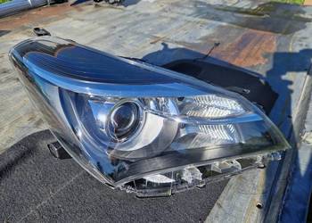 Toyota Yaris III lift soczewka BDB ORG KPL EU
