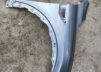 Błotnik prawy przód