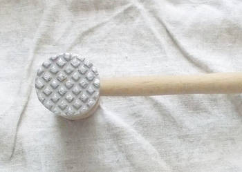 prl tłuczek do mięsa, stary tłuczek do mięsa, vintage drewniany tłuczek prl