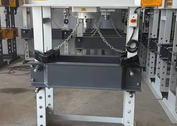 Prasa hydrauliczna 100t