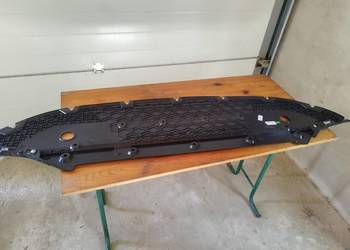 Ford Mustang Mach-e 20- osłona dolna , podłoga LJ8B 8B384 AG