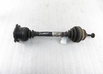 PÓŁOŚ PRAWA PRZEDNIA AUDI A4 B5 1.9 TDI 