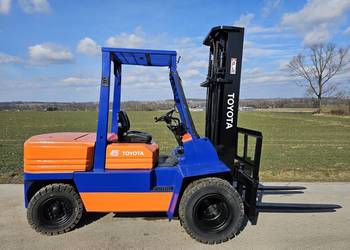 Wózek Widłowy TOYOTA 5FD45, Udźwig 5000kg TRIPLEX wolny skok
