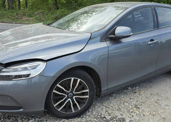 Volvo V40 2.0d automat 50.tys km II (2012-)