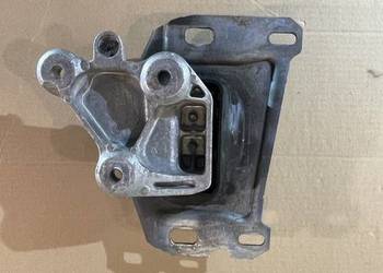 Łapa mocowanie skrzyni 9673772980 peugeot 308 2 II T9