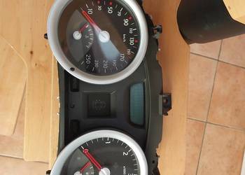 Licznik zegary Renault Megane II 1.9 dci 130 KM 8200462283