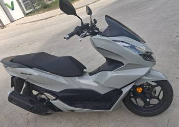 Honda pcx 2025 przebieg 6,5 tyś  system keyless salon wrocław