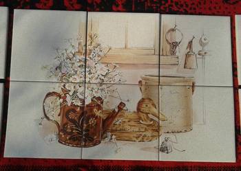 Motyw na płytkach ceramicznych.