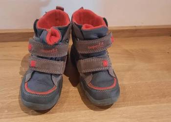 Sprzedam buty zimowe dziecięce Superfit rozmiar 23
