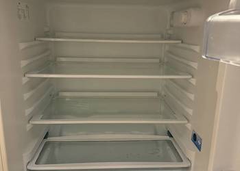 Lodówka pod zabudowę