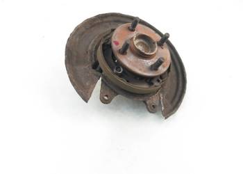 PIASTA TYLNA PRAWA TOYOTA COROLLA Verso  2001 - 2004